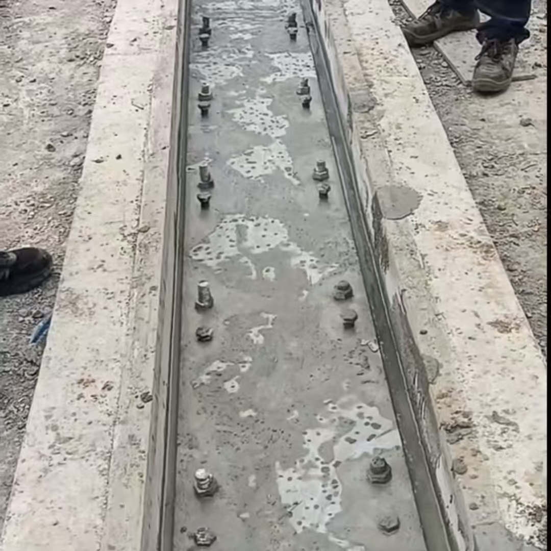 洛江环氧树脂轨道胶泥是什么？用在哪里？